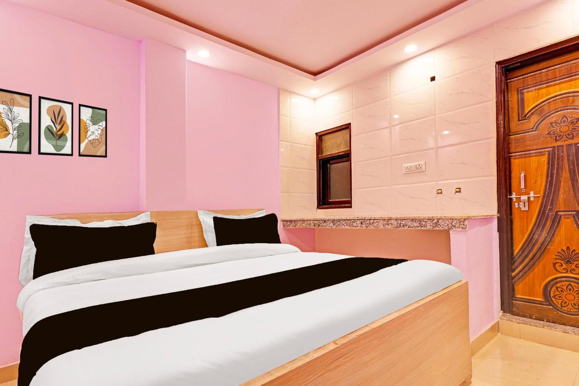 O Sky House Residency 3*